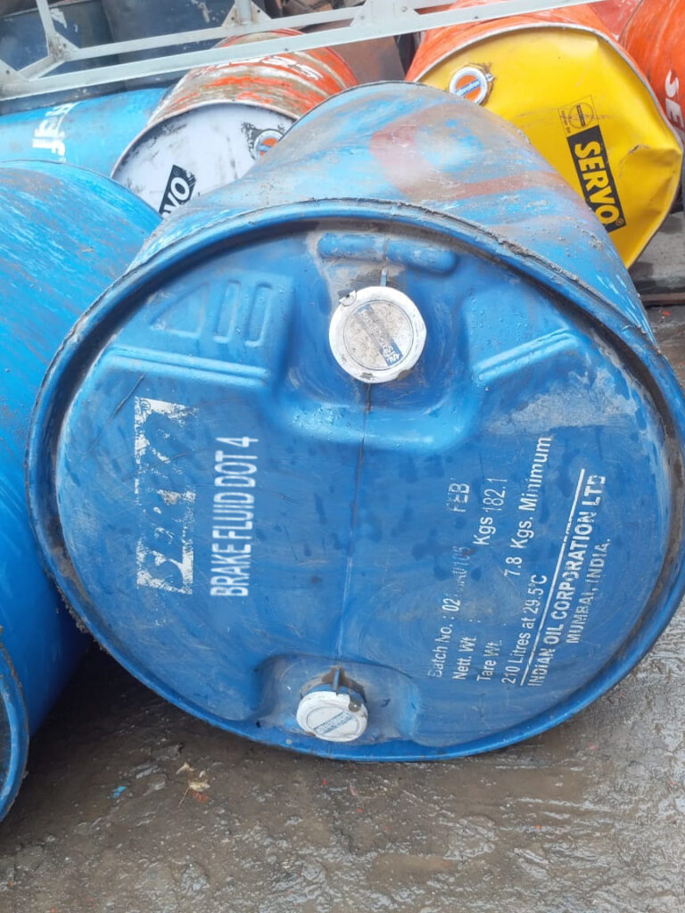 Servo BRAKE FLUID DOT 4
