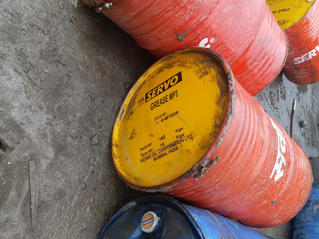 Servo GREASE MP3