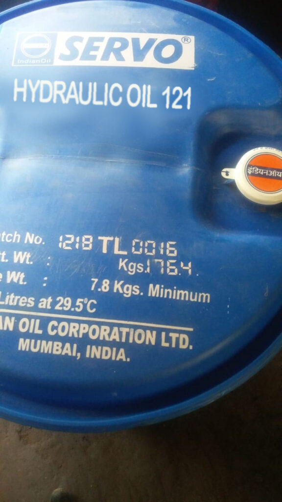 Servo HYDRAULIC OIL 121